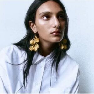 Zara Gold Leaf Earrings